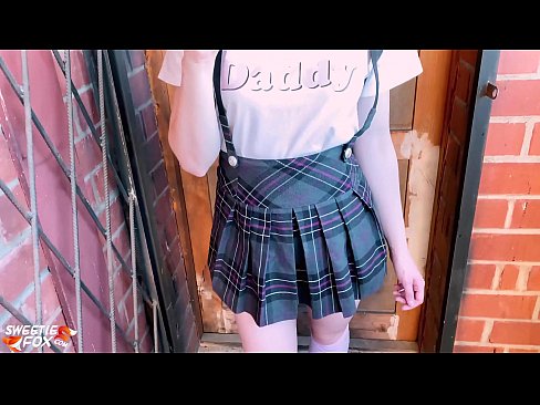 ❤️ Schoolgirl nyedot kontol rumiyin lan jancok tinimbang kelas. ️❌ Porno ing kita  ️❤